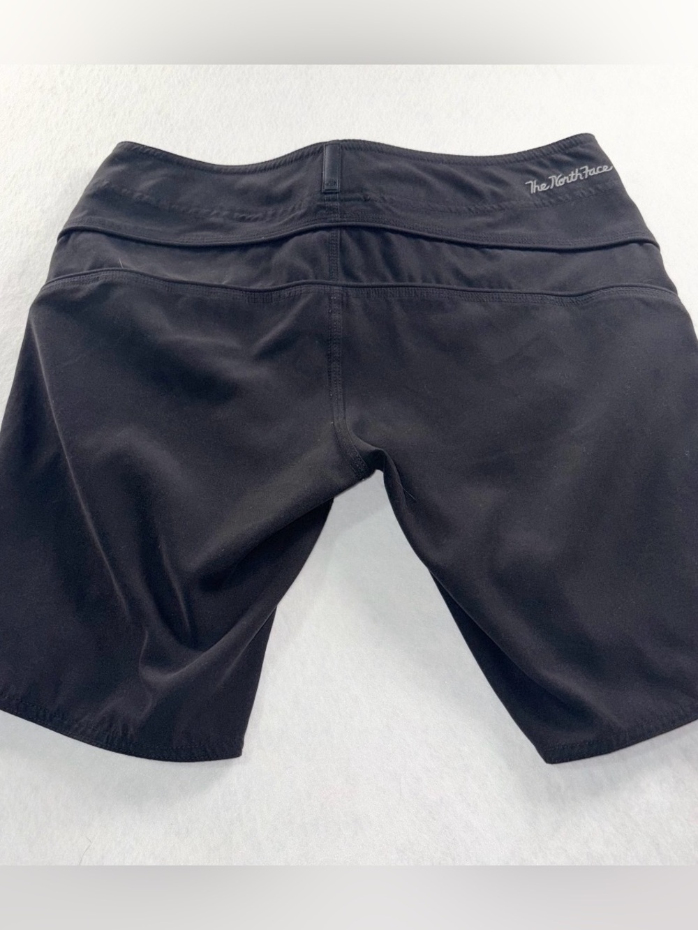 The North Face Black Quick Dry Hiking Shorts Zip Pocket Women’s Size 4 Long - Picture 5 of 7